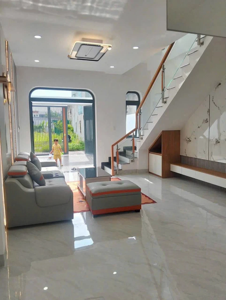 Bán nhà 1 trệt 1 lầu mặt tiền DX057 Phú Mỹ 60m² 3.65 tỷ - Ảnh thu nhỏ 3