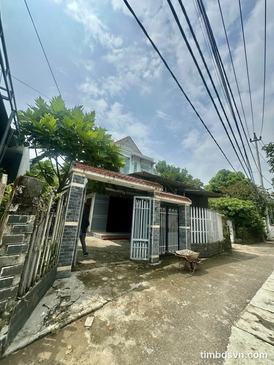 Bán nhà 2 tầng 4PN 315m² Hòa Xuân 3,9 tỷ - Ảnh 1