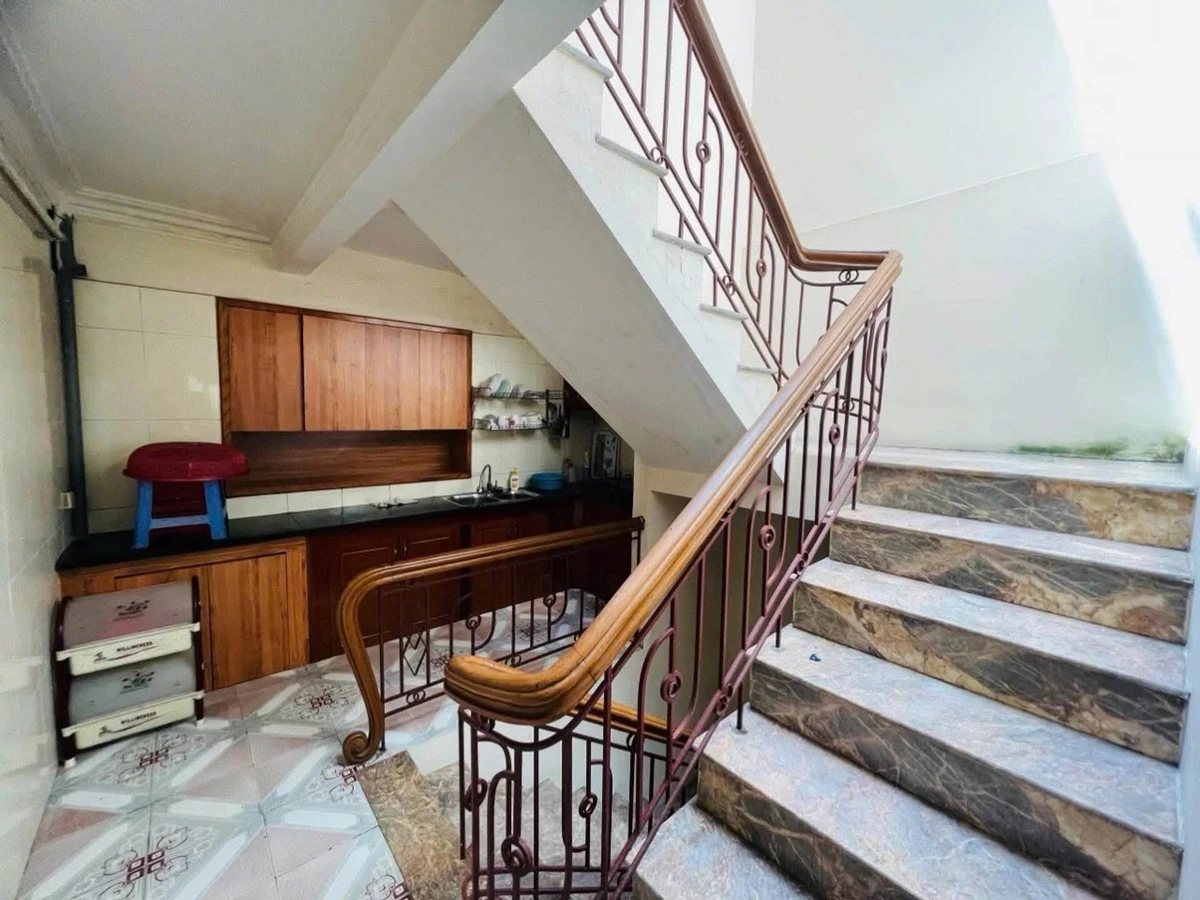 Bán nhà mặt phố Lê Thánh Tông 50m² 3 tầng 8.9 tỷ - Ảnh thu nhỏ 4