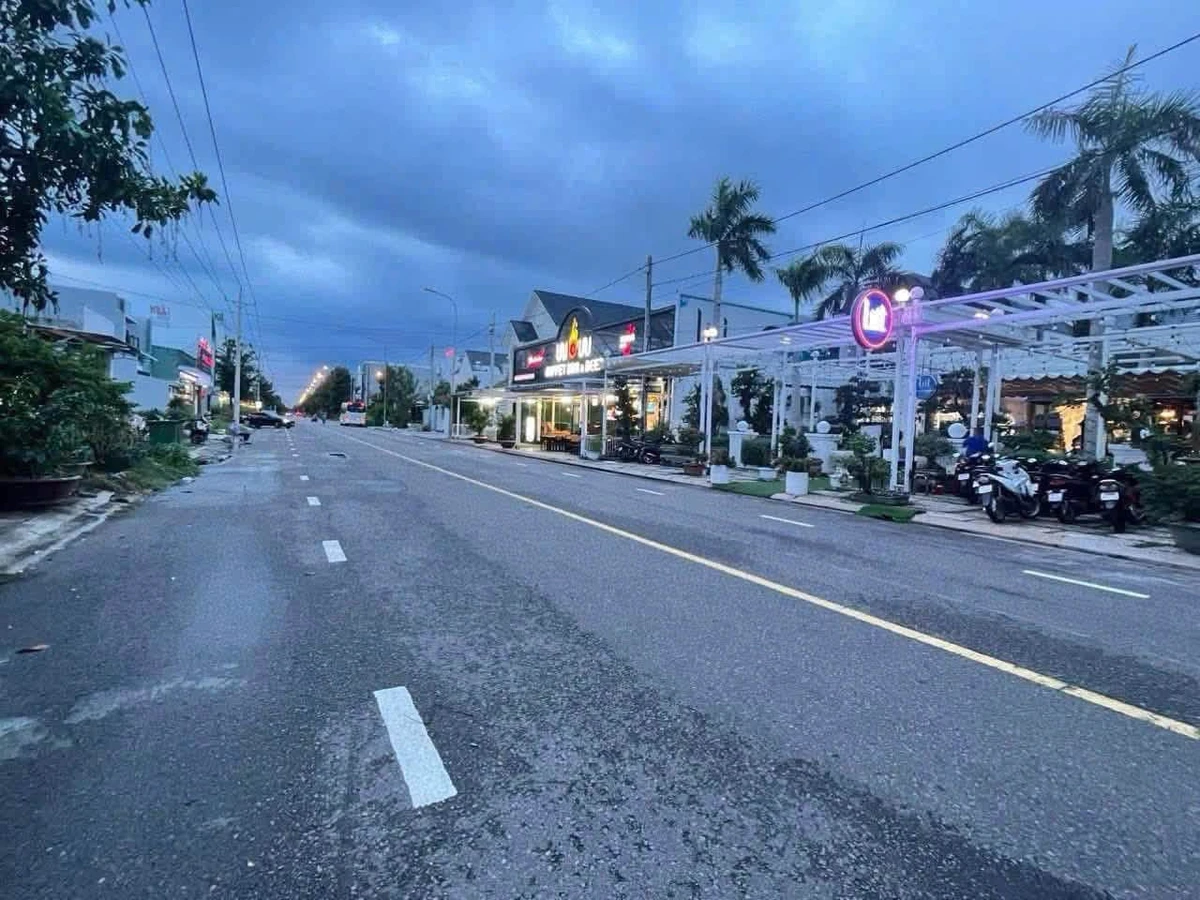 Bán lô đất thổ cư mặt tiền Phạm Hùng Phan Thiết 100m2, 4 tỷ 3 - Ảnh thu nhỏ 4