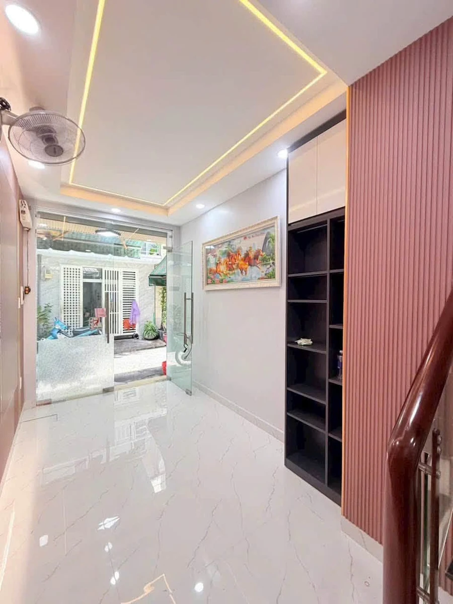 Bán nhà 5 tầng 17,1m² Quận 4 – 5 tỷ 699 triệu - Ảnh thu nhỏ 2