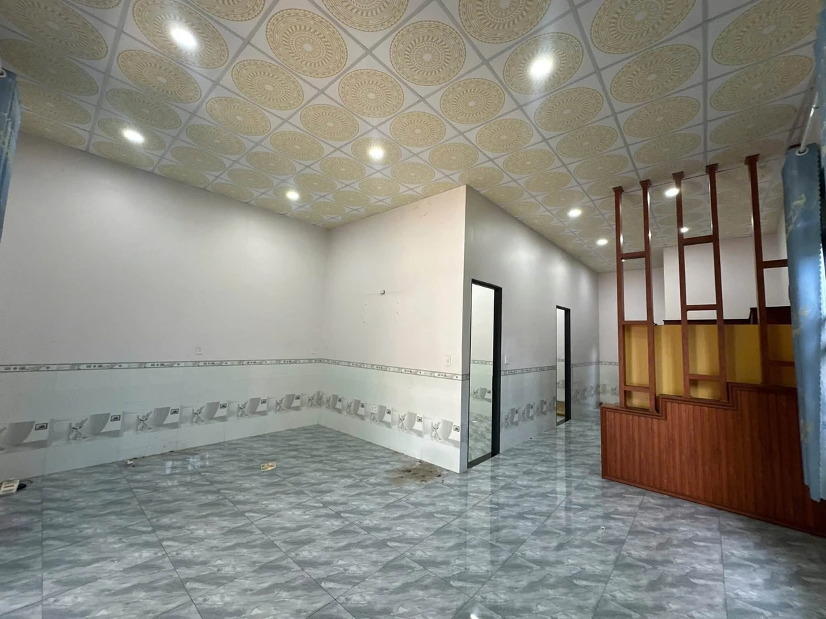 Bán nhà 160m2 Hố Nai, Đồng Nai, 2 phòng, 2.35 tỷ - Ảnh thu nhỏ 2