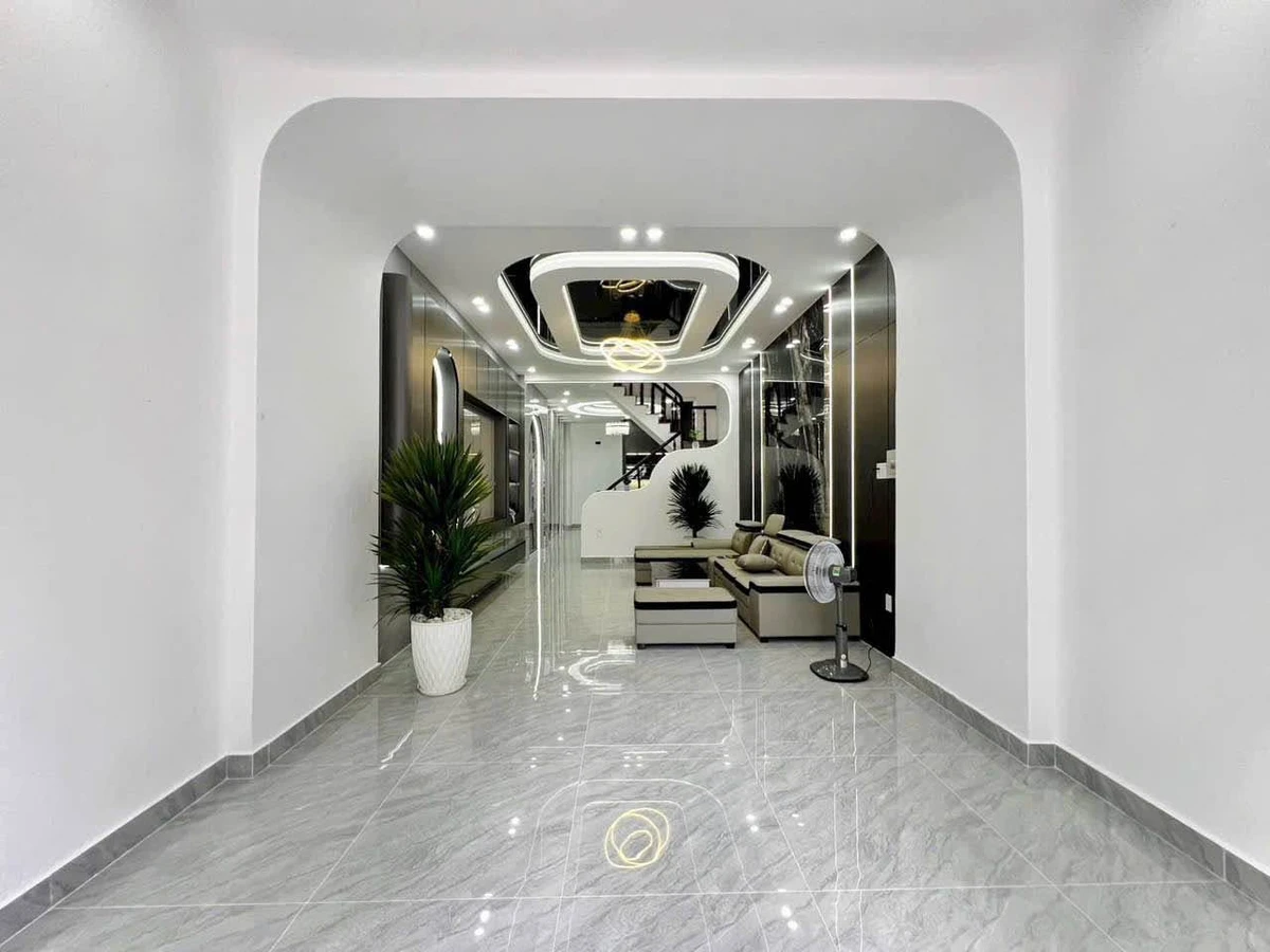 Bán nhà 2 lầu hẻm xe hơi Lâm Thị Hố, Tân Chánh Hiệp, Quận 12 - 66m², 5,65 tỷ - Ảnh thu nhỏ 4