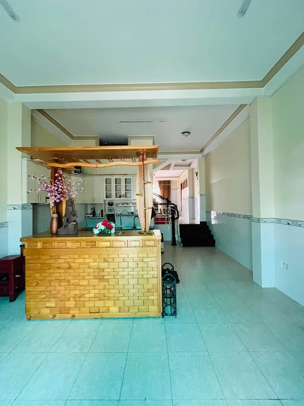 Cho thuê nhà 2 mặt tiền Đặng Thái Thân Đà Lạt 100m2