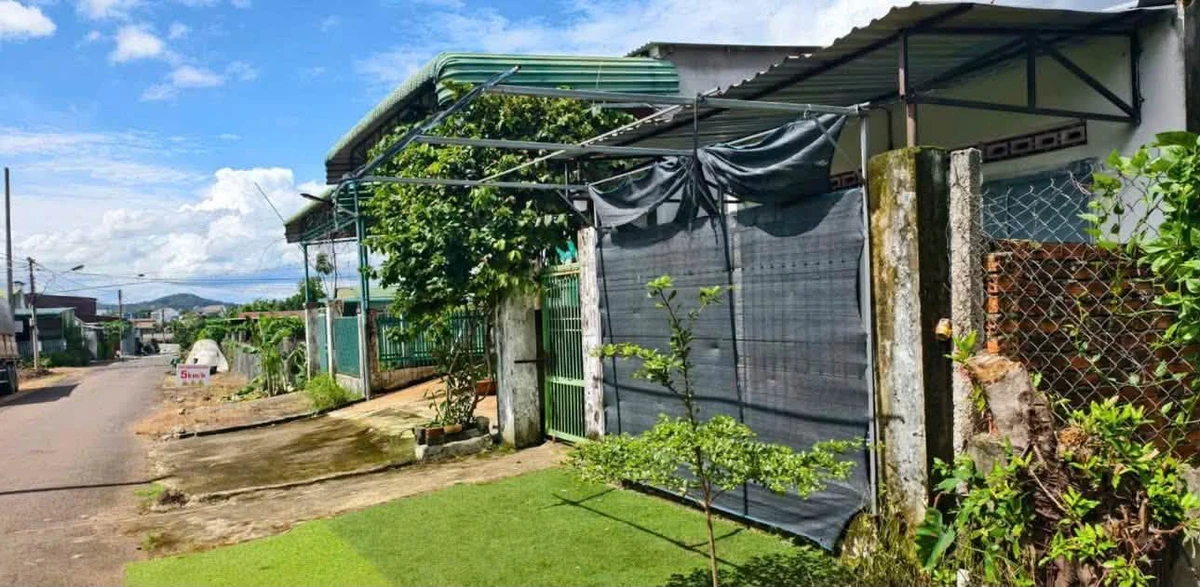 Bán nhà Hóc Môn 125m² 850 triệu - Ảnh thu nhỏ 4