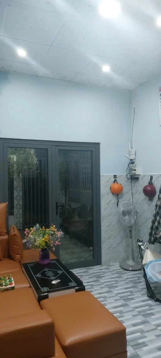 Bán nhà phố 3 phòng ngủ 90,6m² Tân Phú giá 1 tỷ 500 triệu - Ảnh 1