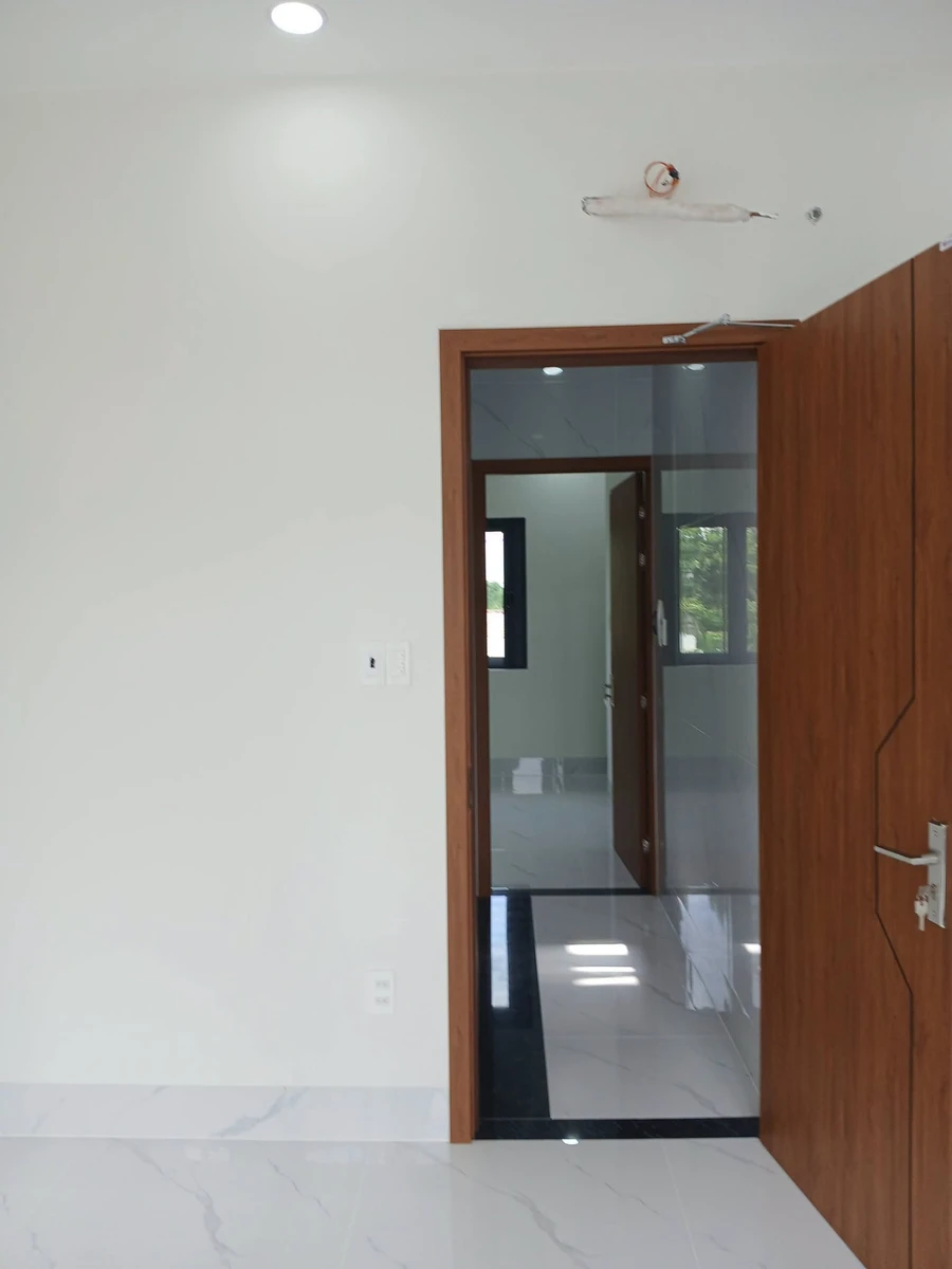 Bán nhà 4 tầng 156m2, 4 PN cạnh Vinhomes, Quận 9, 5,8 tỷ - Ảnh thu nhỏ 5
