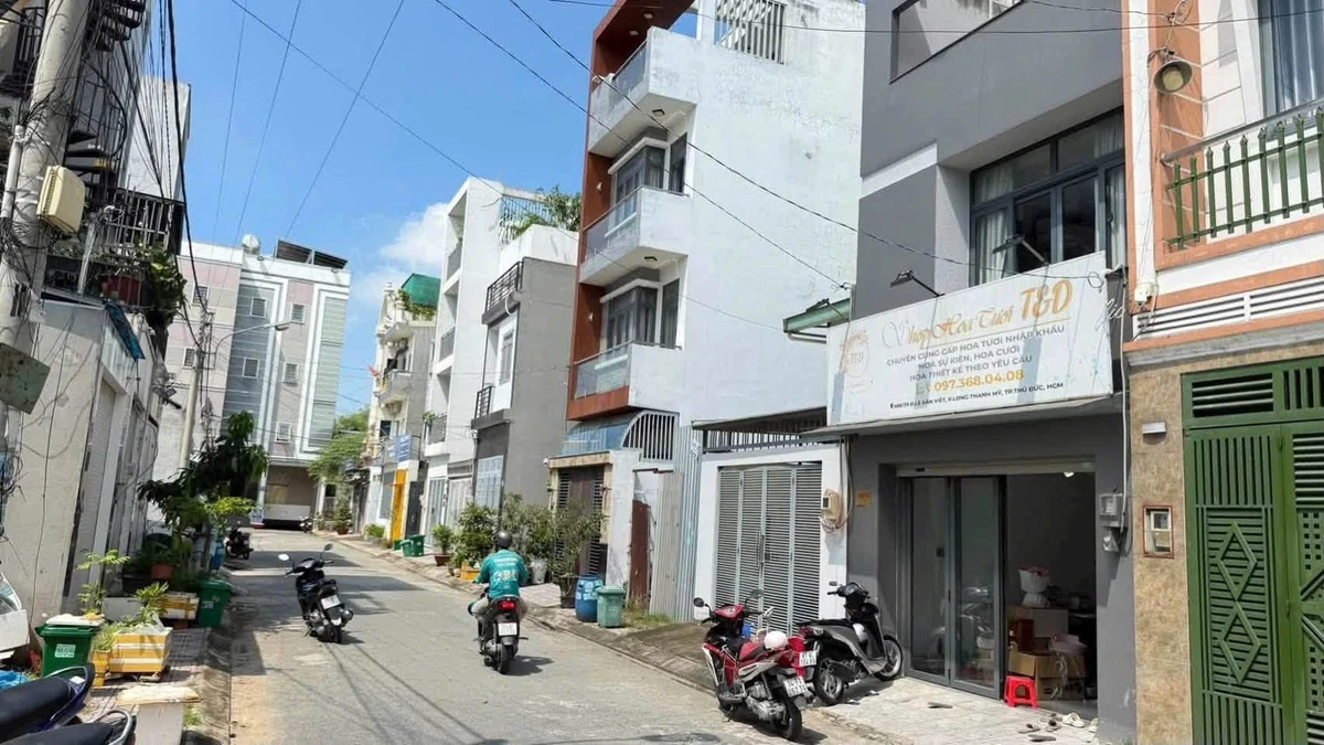 Bán đất 63m2 Lê Văn Việt Q9, giá 3.95 tỷ - Ảnh 1