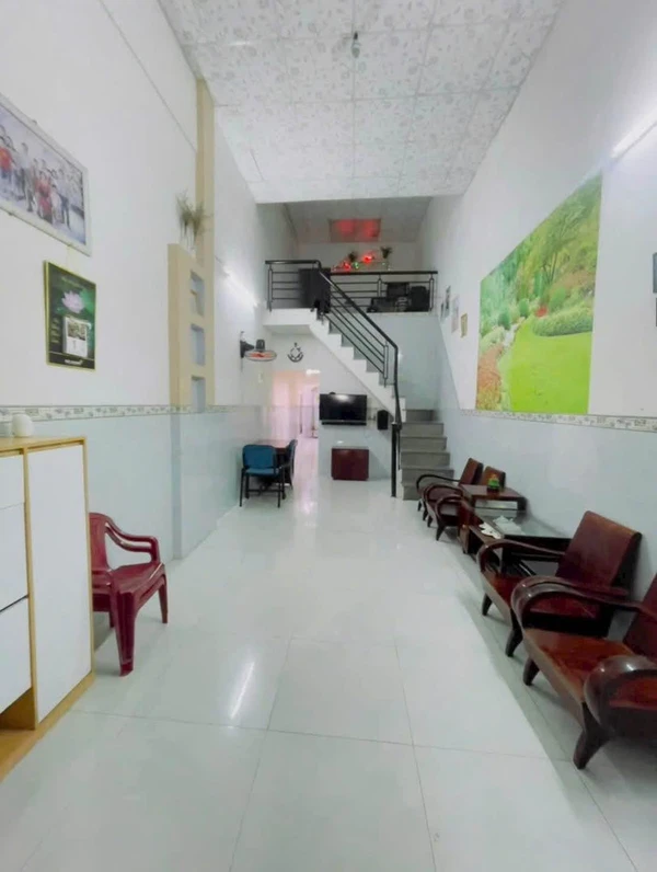 Bán nhà mê lỡ 2PN 49,5m2 mặt tiền Châu Thượng Văn, Quy Nhơn