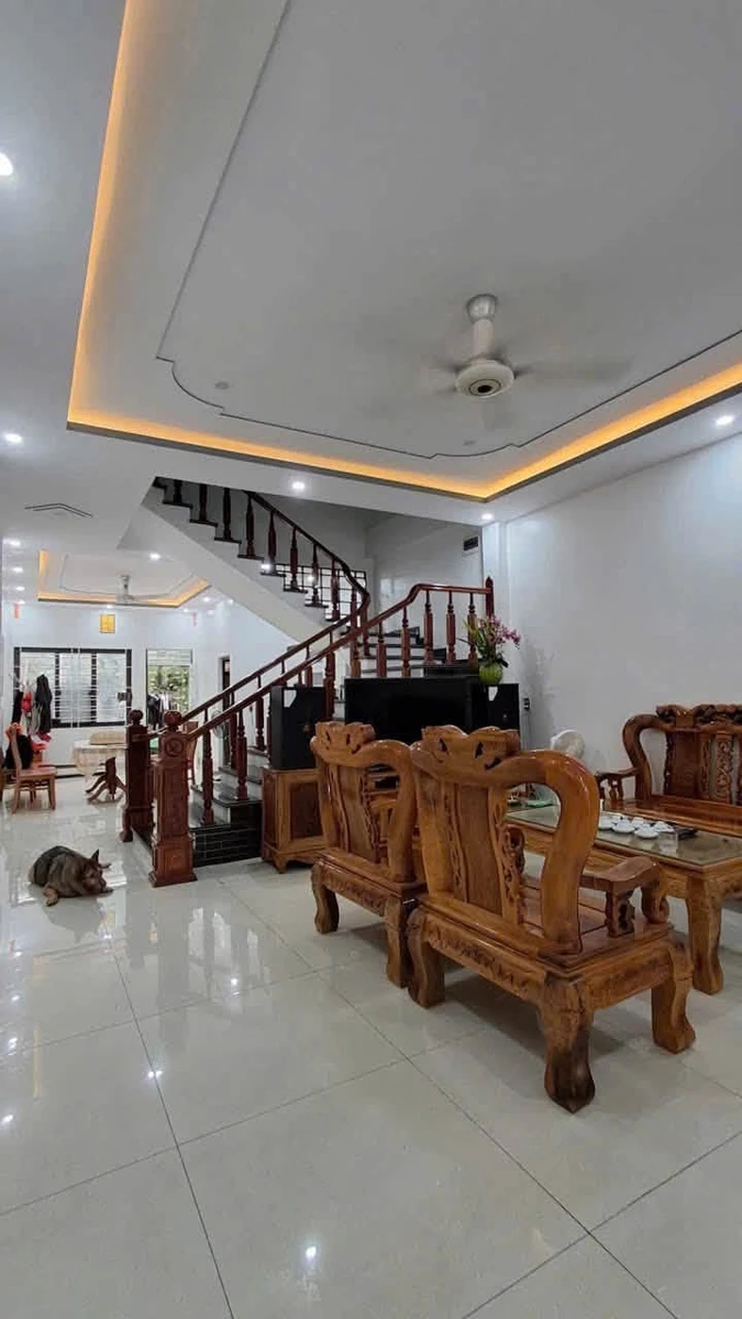 Nhà 3 tầng sàn 296m² Hà Huy Giáp, Lào Cai, 2 tỷ - Ảnh thu nhỏ 2