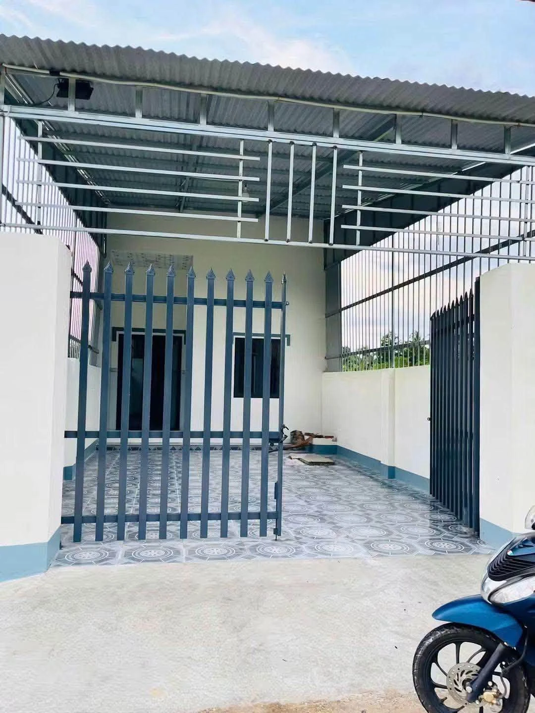 Bán nhà 5m x 40m, 100m² thổ cư gần chợ Tân Châu - Ảnh 1