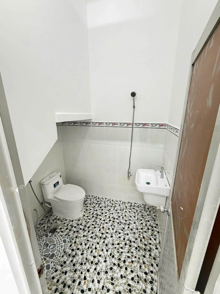 Bán nhà 2 tầng 40m² 2PN Dĩ An 1 tỷ 680 triệu - Ảnh thu nhỏ 3