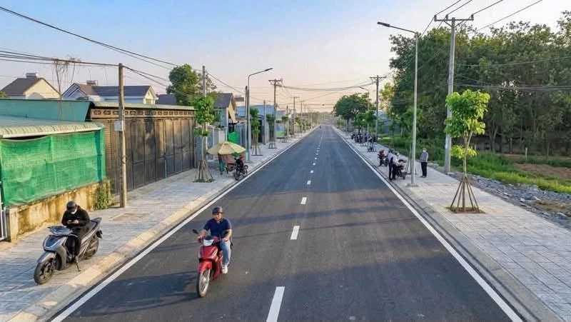 Bán lô đất mặt tiền Hương Lộ 15, 5,3x30m (159m²), sổ riêng thổ cư - Ảnh thu nhỏ 2