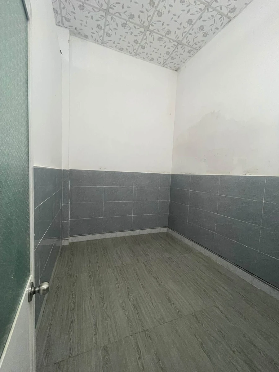 Bán nhà 3 phòng ngủ 71.5m² Liên Chiểu Đà Nẵng 3.9 tỷ - Ảnh thu nhỏ 4