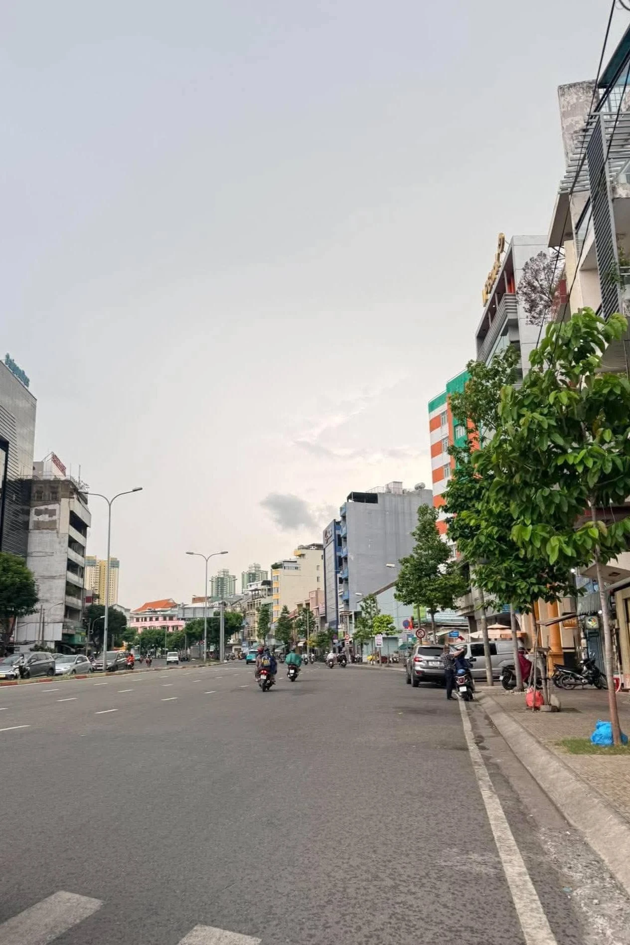 Bán nhà 3 tầng 42m² 3PN Võ Văn Kiệt 10 tỷ - Ảnh 1