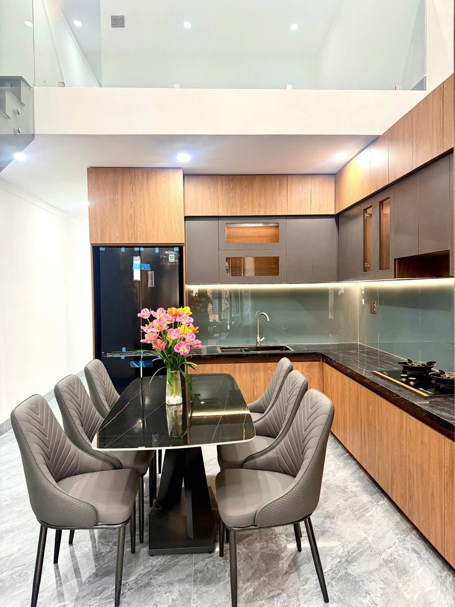 Bán nhà 1 mê hẻm Đinh Công Trăng, 3PN, 112m², 3,68 tỷ - Ảnh thu nhỏ 2