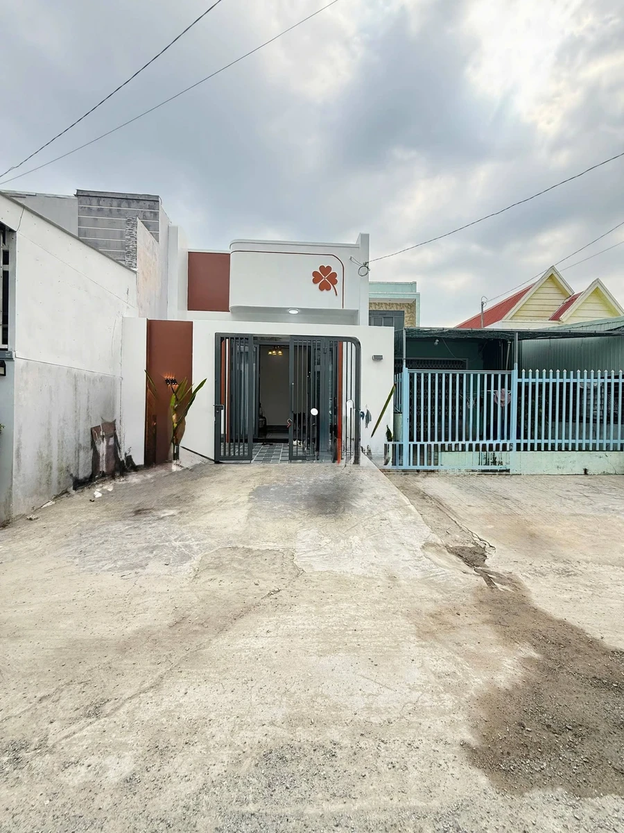 Bán nhà 3PN 109.9m² Rạch Giá, Kiên Giang - 1.85 tỷ - Ảnh thu nhỏ 2