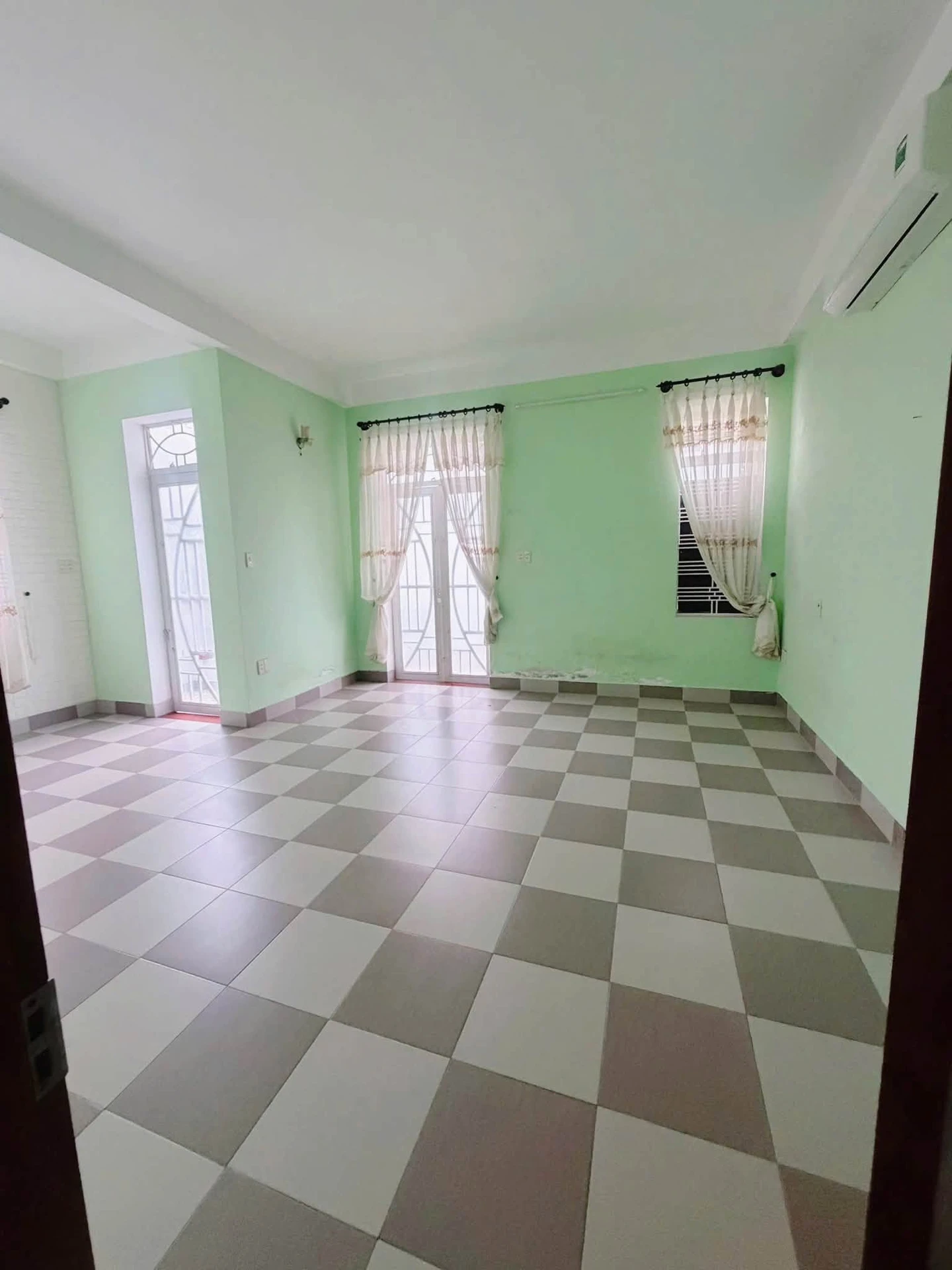 Bán nhà 3 tầng 110m² 4PN Thanh Khê, Đà Nẵng - Ảnh 1