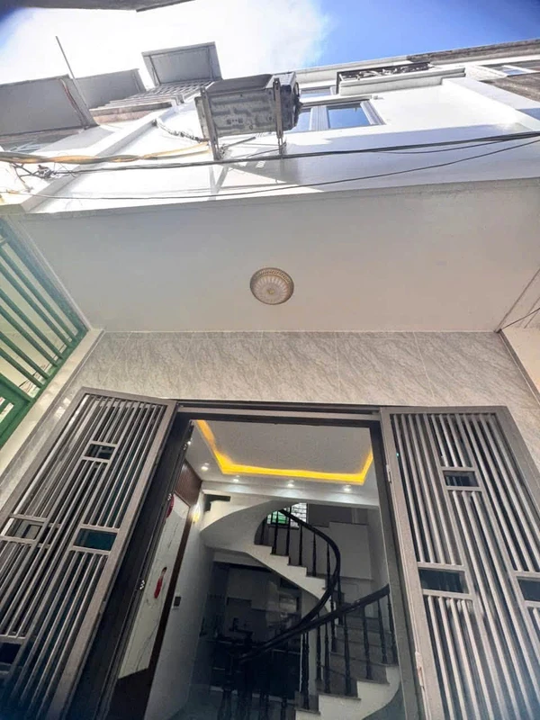 Bán nhà 3 tầng 30m² Hải Phòng, giá 2 tỷ 90