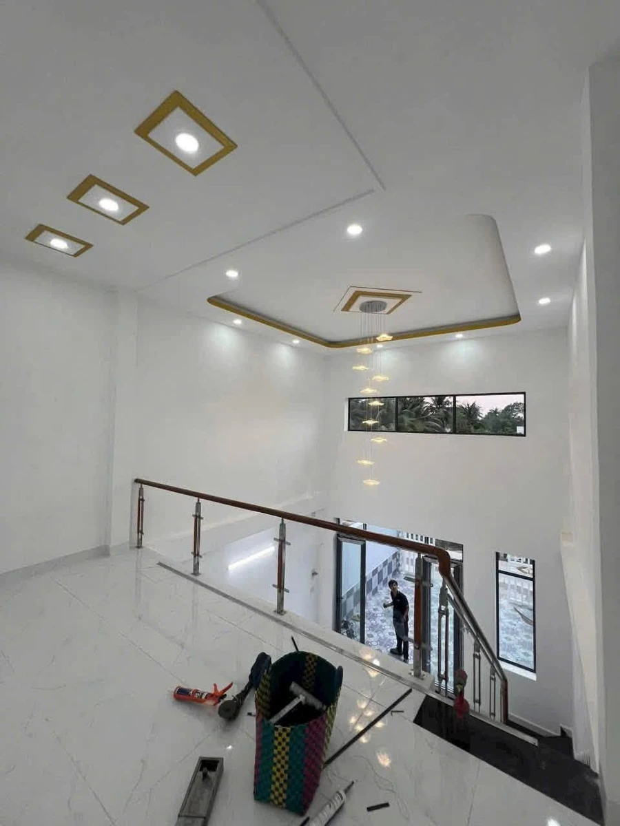 Bán nhà 1 trệt 1 lửng 3PN, 100m² ở Bến Lức, Long An, giá 1 tỷ 900 triệu - Ảnh thu nhỏ 4