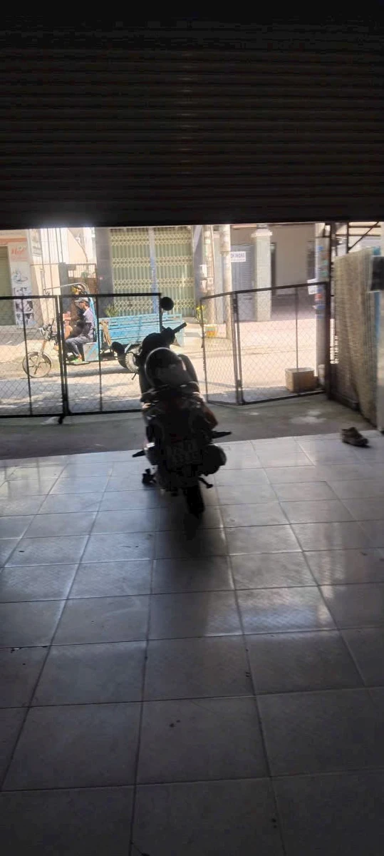 Cho thuê nhà mặt tiền Nguyễn Văn Tiên, 195m², 4 triệu/tháng - Ảnh thu nhỏ 3