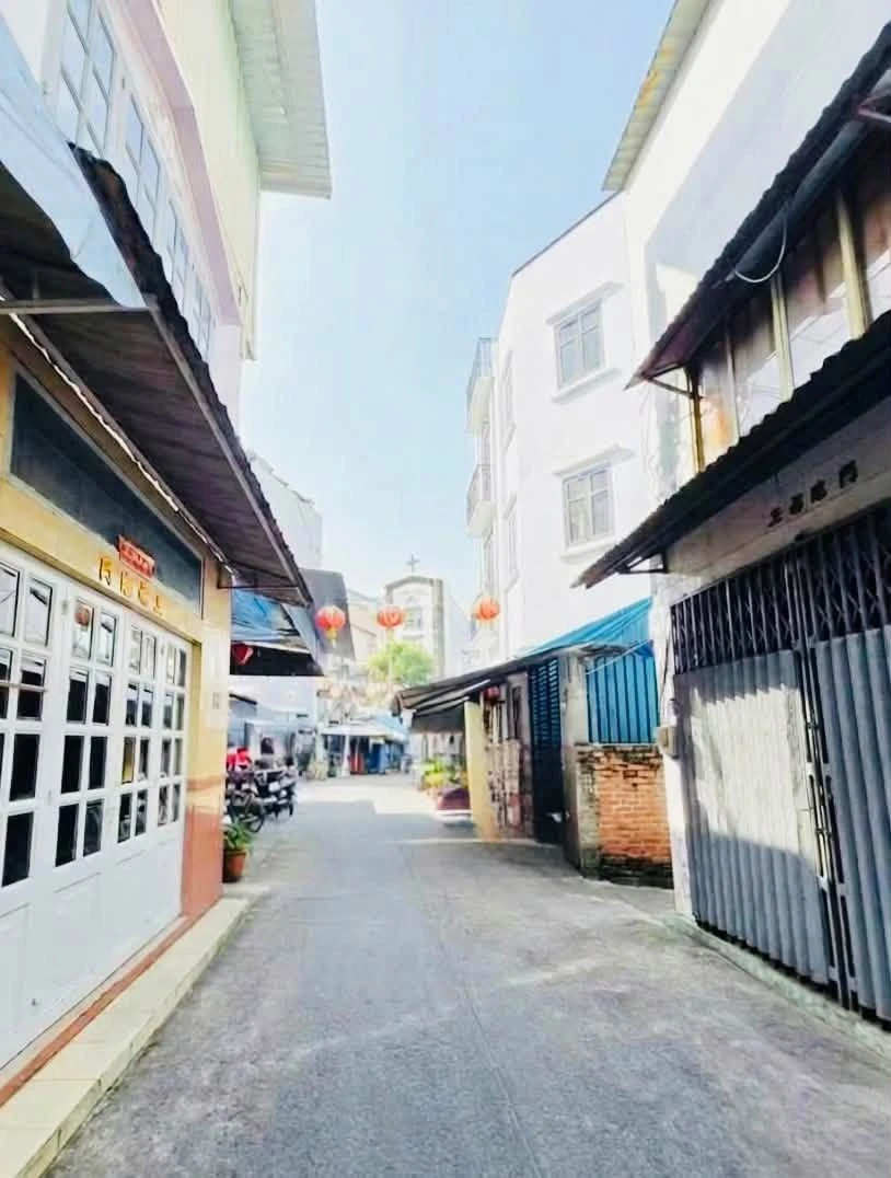 Nhà bán Tân Hòa Đông Q.6 16m² 2 phòng 2.68 tỷ - Ảnh 1