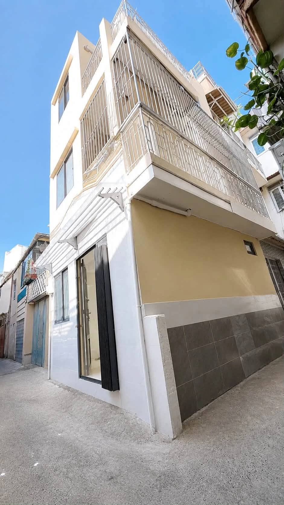 Bán nhà Quận 4, 51m2, 2PN gần chợ 200, 2.999 tỷ - Ảnh 1