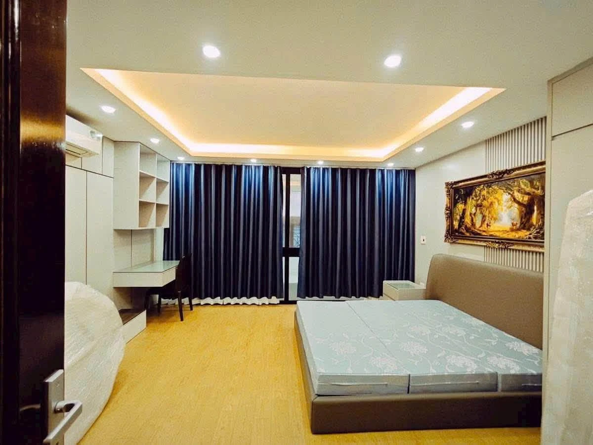 Bán nhà 4 tầng 200m² Nguyễn Ngọc Nại, Hà Nội - Ảnh thu nhỏ 2