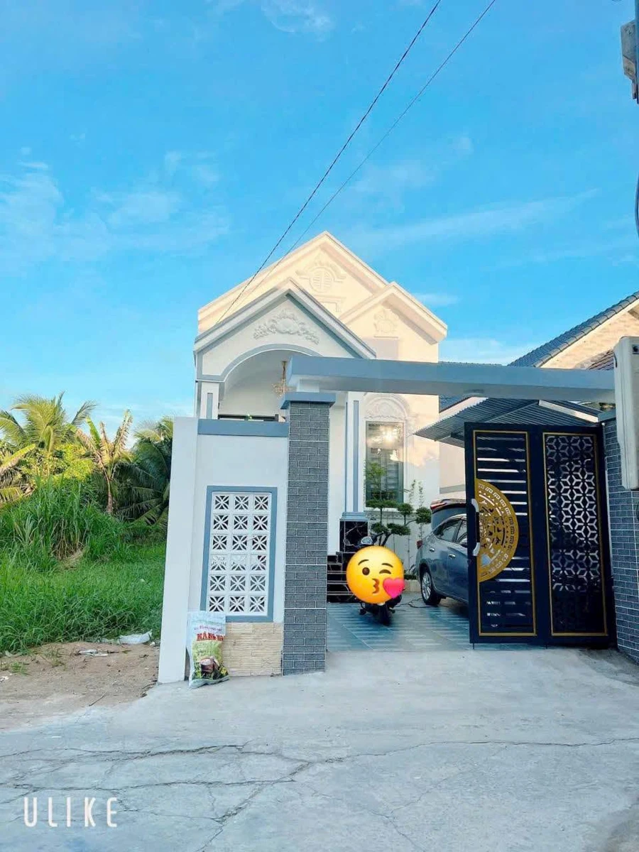 Nhà bán mái Thái 153m² Phú Tân 1 tỷ 950 - Ảnh 1