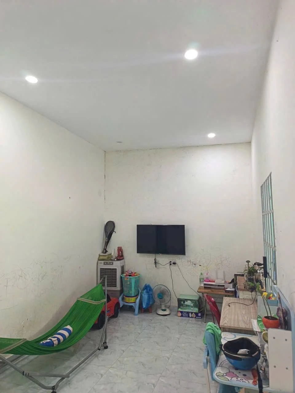 Bán nhà phố Bình Tân 76m² 4 phòng, 1PN 1WC giá 1,7 tỷ - Ảnh 1