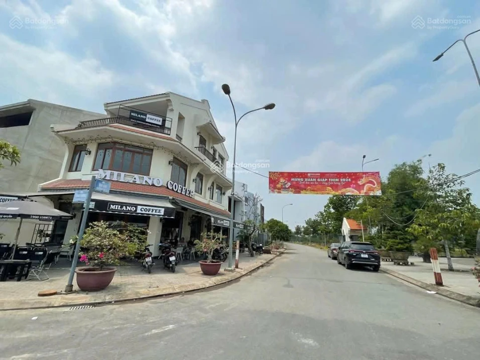 Ngộp bank bán gấp đất có sổ đỏ tại Làng Sen Việt Nam giá chỉ 880 triệu / 86m2 - Ảnh thu nhỏ 3