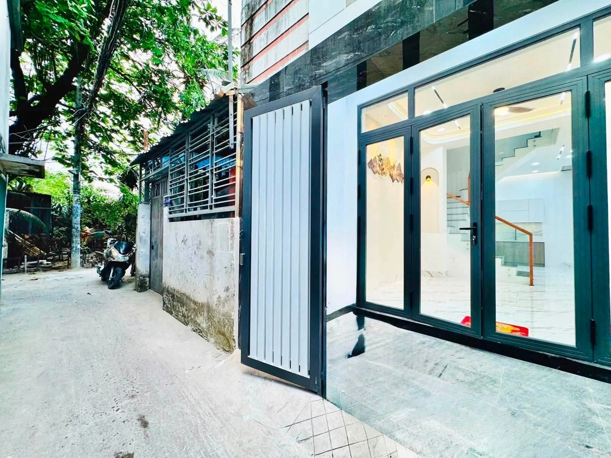 Bán nhà mới 3 tầng 4PN 42m2 Lê Đức Thọ Gò Vấp 5.5 tỷ - Ảnh thu nhỏ 2