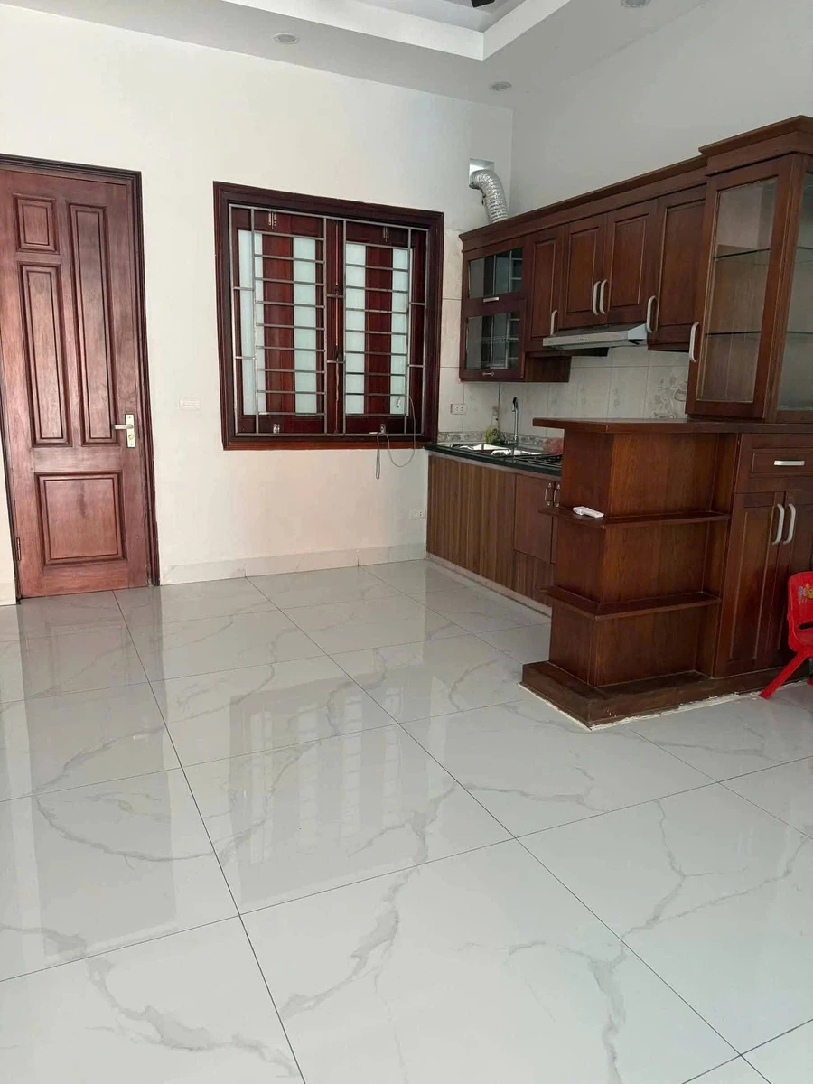 Cho thuê nhà 4 tầng 4 PN 50m² Phúc Lợi 8 triệu/tháng - Ảnh thu nhỏ 3