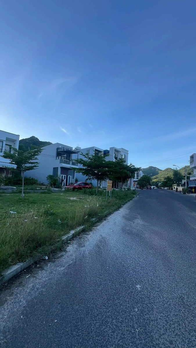Bán nhà góc 2 tầng 75m2 Hòn Xện Nha Trang - Ảnh thu nhỏ 3