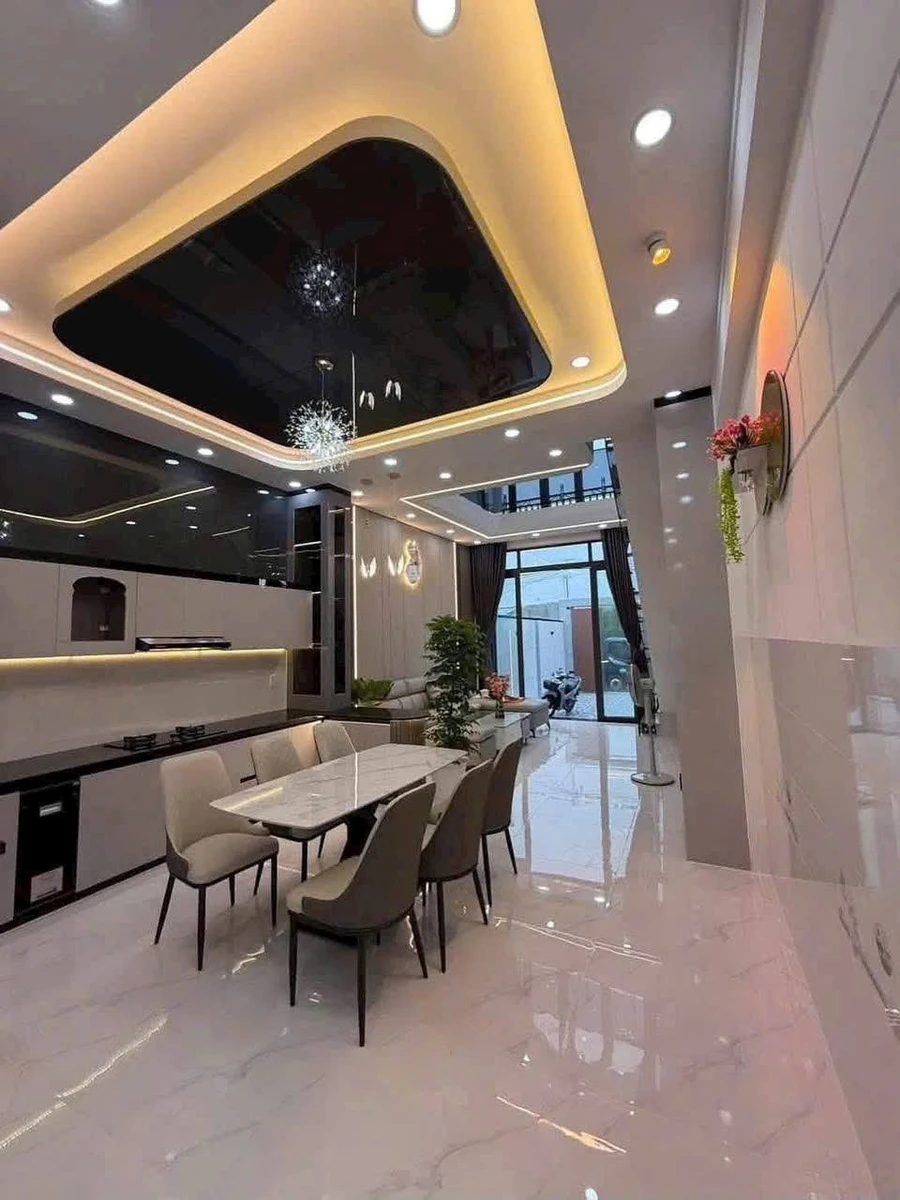 Nhà lầu Tây Ninh 4.75x29m, 3PN 4WC, hoàn công, 2 tỷ 667 triệu - Ảnh thu nhỏ 5