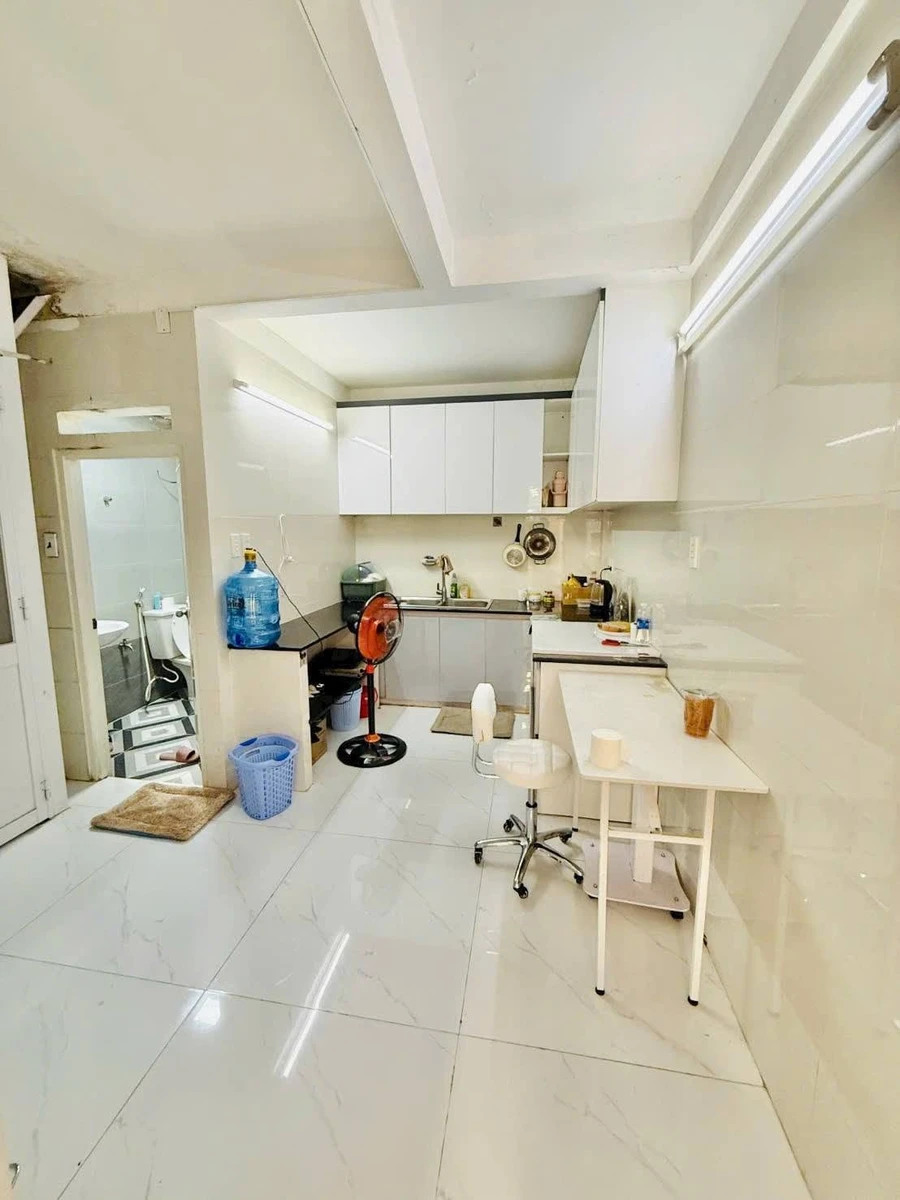 Bán shophouse 124m2 - 2PN, 2WC tại 830 Sư Vạn Hạnh, Quận 10 - Ảnh thu nhỏ 4