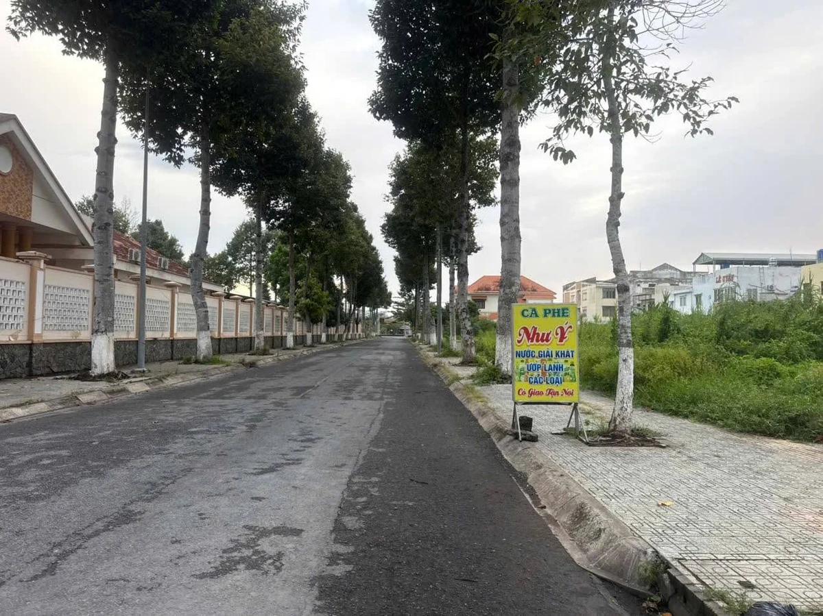 Bán nhà 120m² đường N1, Khu Sao Mai, giá 2 tỷ 550 triệu - Ảnh thu nhỏ 3