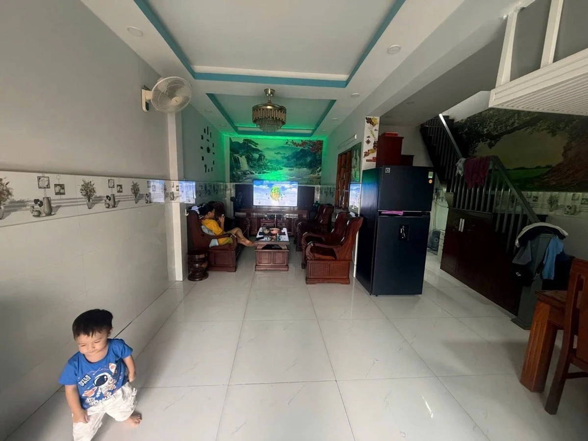 Bán nhà 2 tầng mặt tiền 48m² khu Đại học Ngân Hàng - Ảnh thu nhỏ 2