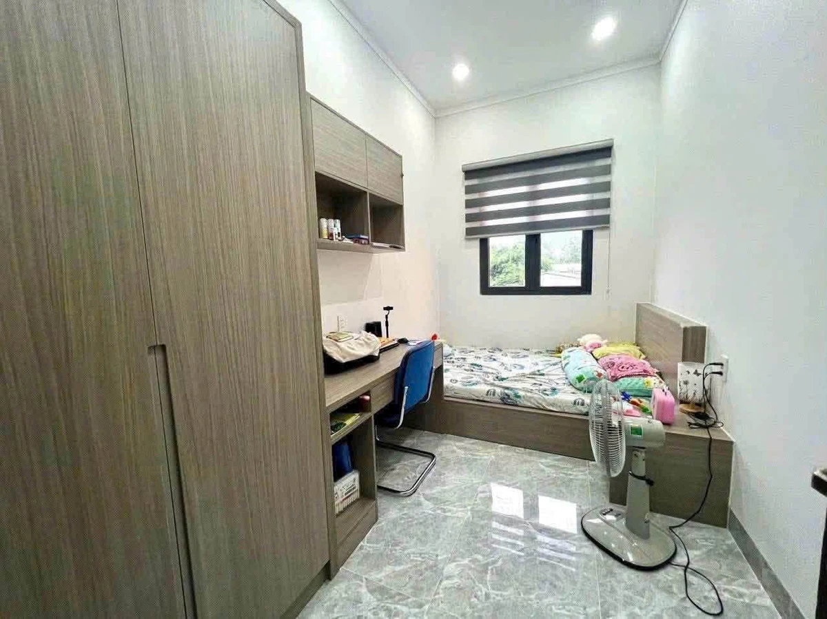 Bán nhà Chánh Nghĩa 60m² 3 phòng ngủ 3,2 tỷ - Ảnh thu nhỏ 3