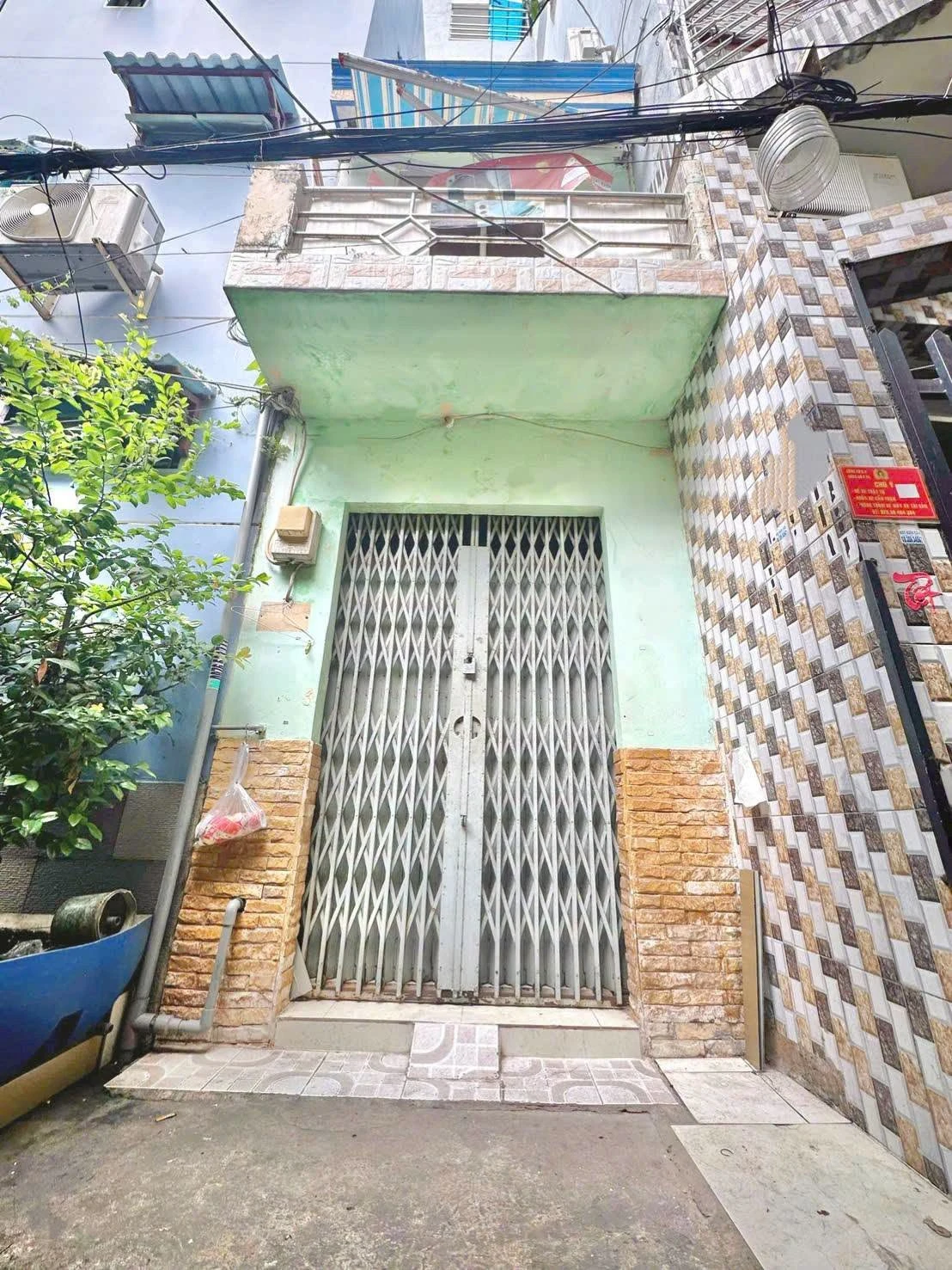 Bán nhà mới Quận 4, 9.4m², 1 tỷ 380 triệu - Ảnh 1