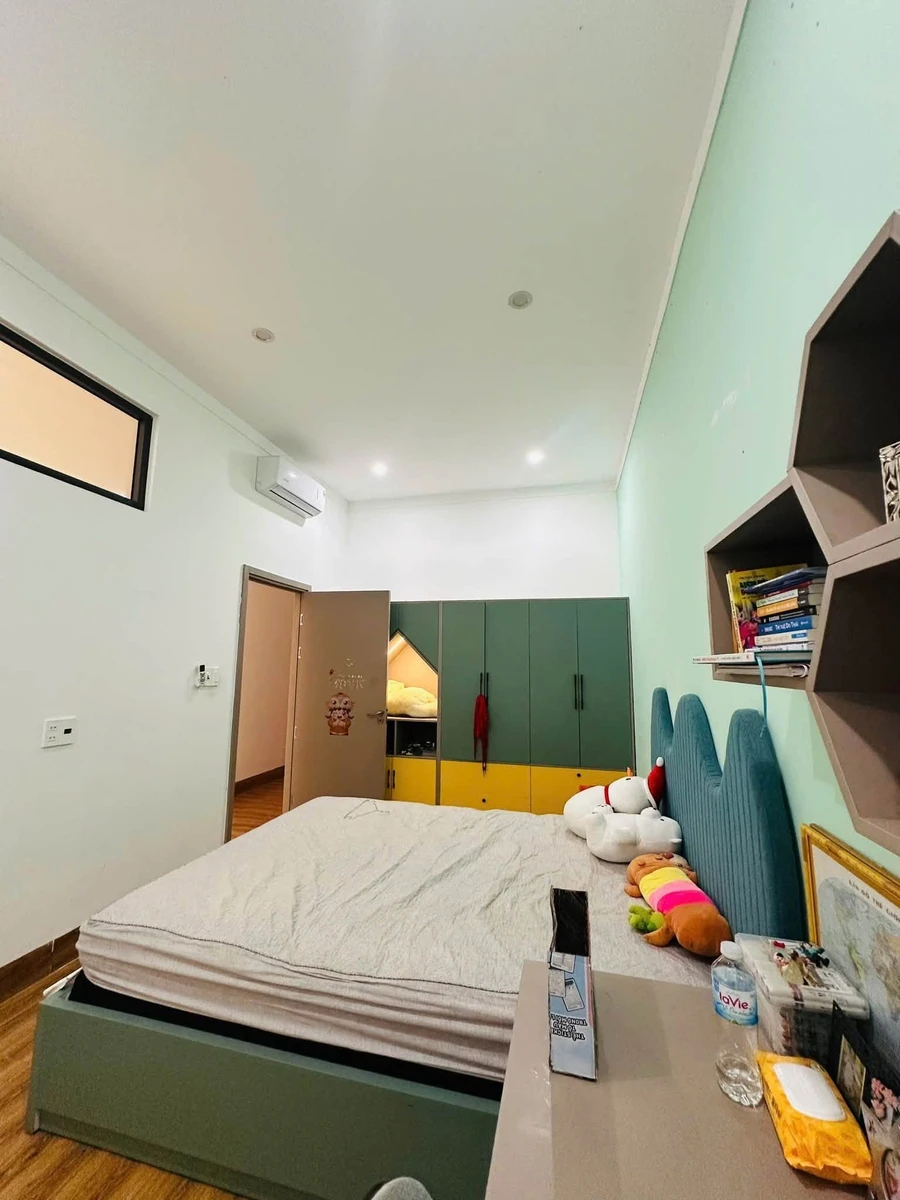 Bán nhà 1 trệt 1 lầu 102m² Trương Công Định, Quận 11 - Ảnh thu nhỏ 2