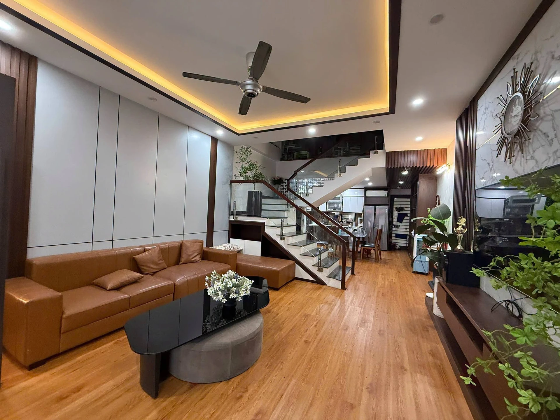 Bán nhà 4 tầng phố Ban Mai 85m², 3 phòng, 4,5 tỷ - Ảnh 1