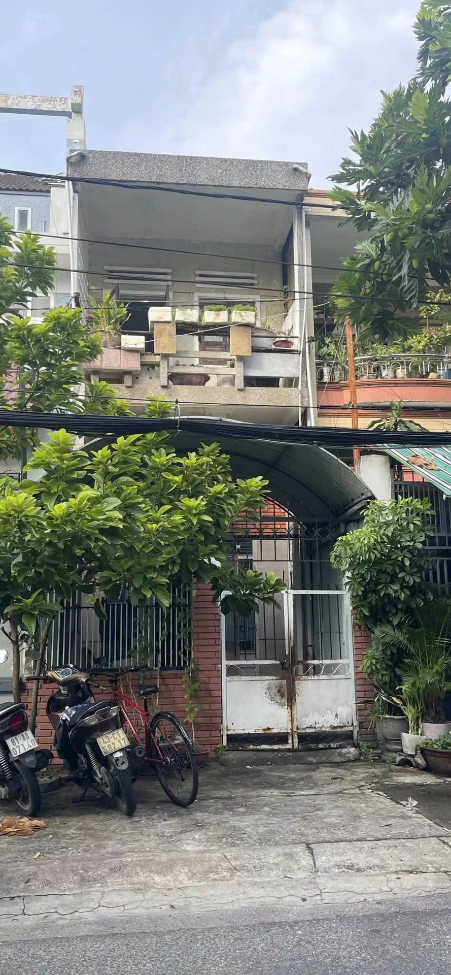 Bán nhà mặt tiền đường Hải Sơn, Đà Nẵng, 67m2, 2,5 tầng, giá 6,75 tỷ - Ảnh 1