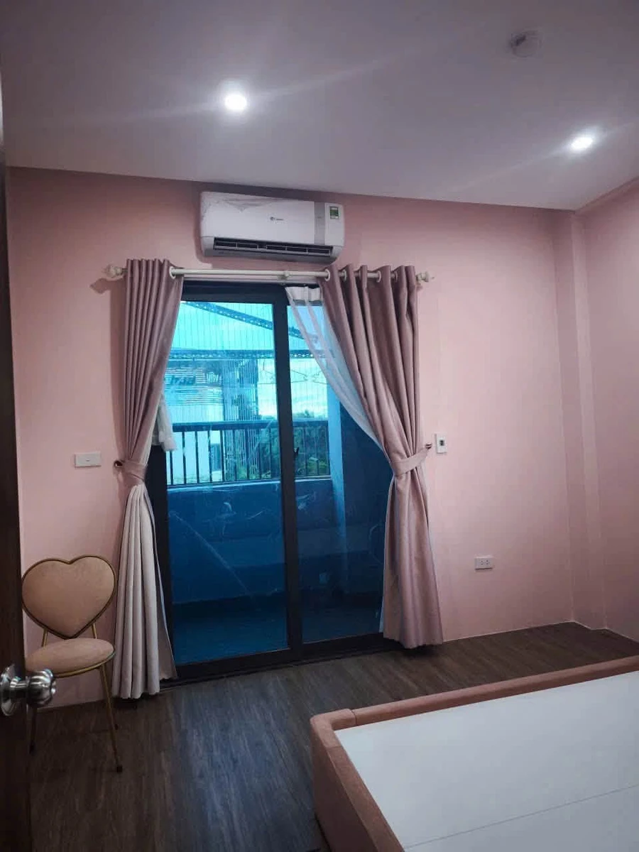 Cho thuê căn hộ 3PN 80m2 tại Saigon Sky, Quận 1 - Ảnh thu nhỏ 2
