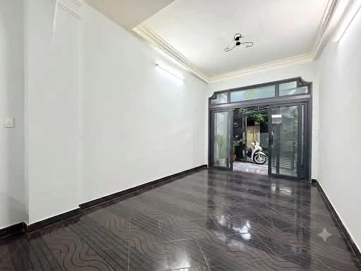 Bán nhà 3 tầng 65m2, 5 phòng ngủ, sổ vuông hoàn công đủ, Quận 3 - Ảnh thu nhỏ 3