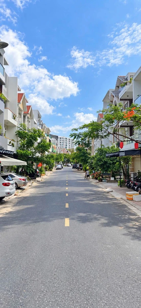 Cho thuê nhà 3,5 tầng full nội thất 108m² Vĩnh Điềm Trung 20tr/tháng - Ảnh thu nhỏ 2