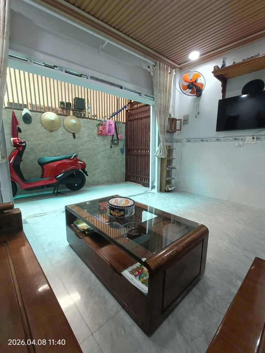 Bán nhà 2 tỷ, sổ hồng riêng 40m2 Tân Phú Quận 9 - Ảnh 1