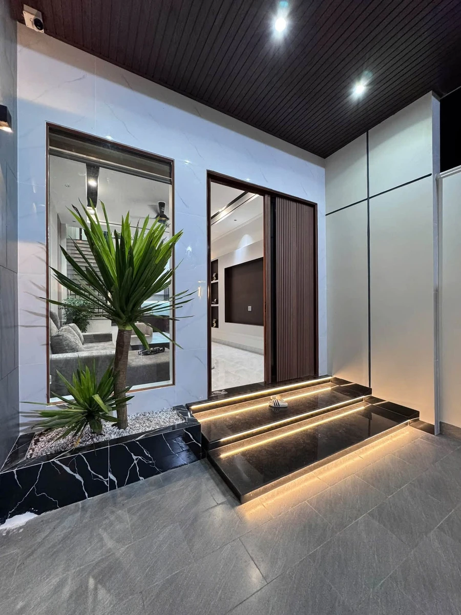 Bán nhà 1 trệt 1 lầu 3PN 121.5m² Nguyễn Văn Linh Quận 7 - Ảnh thu nhỏ 3