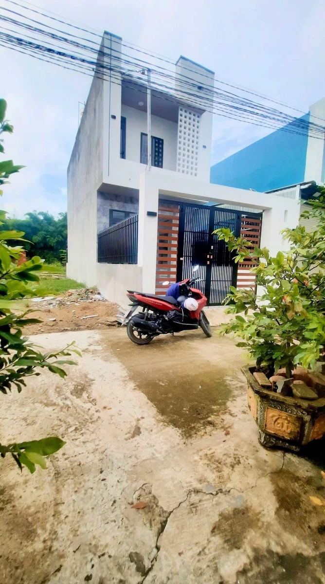 Bán nhà 1 trệt 1 lửng 80m2, 3PN 3WC, sổ hồng riêng tại Đức Hòa, Tây Ninh - Ảnh thu nhỏ 2
