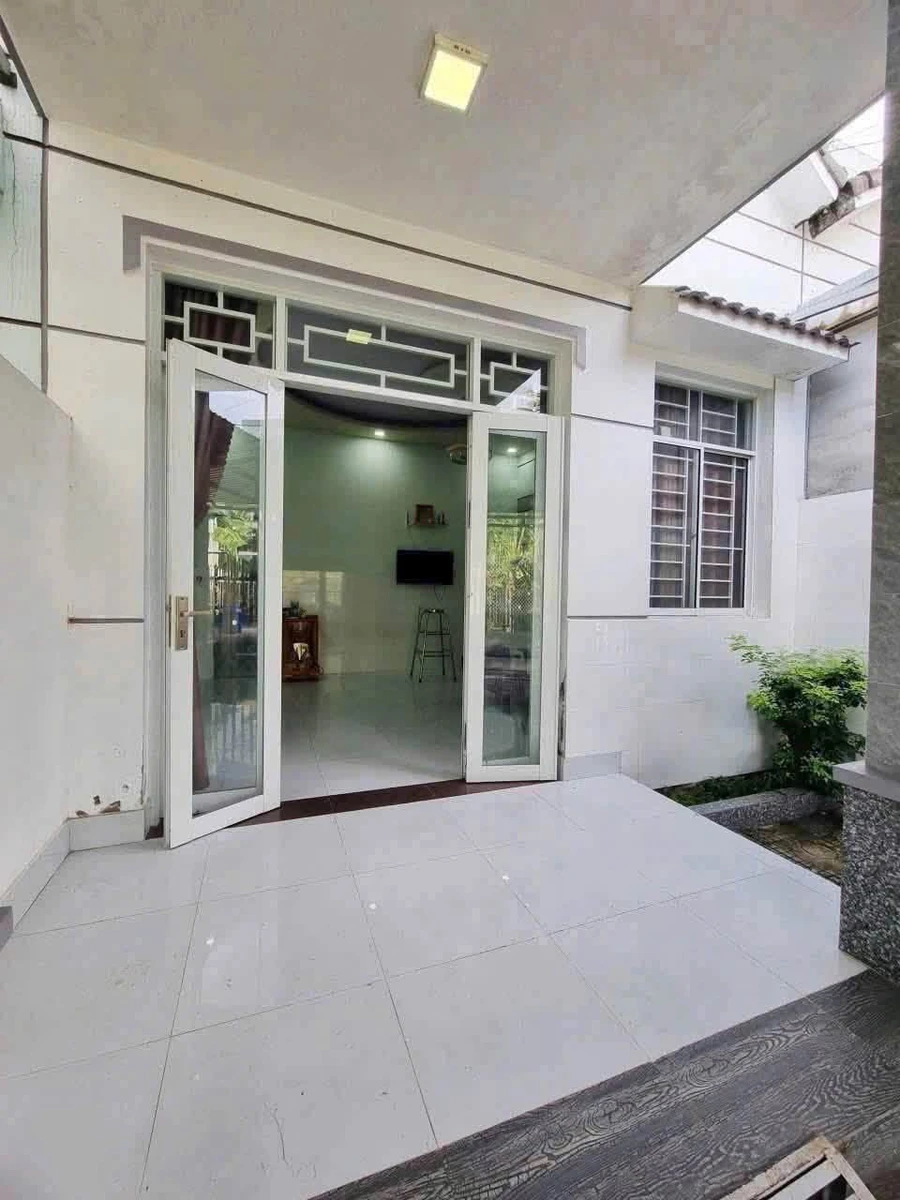 Cho thuê nhà hẻm 2 PN, 120m2, đường Nguyễn Thị Định - Ảnh thu nhỏ 2